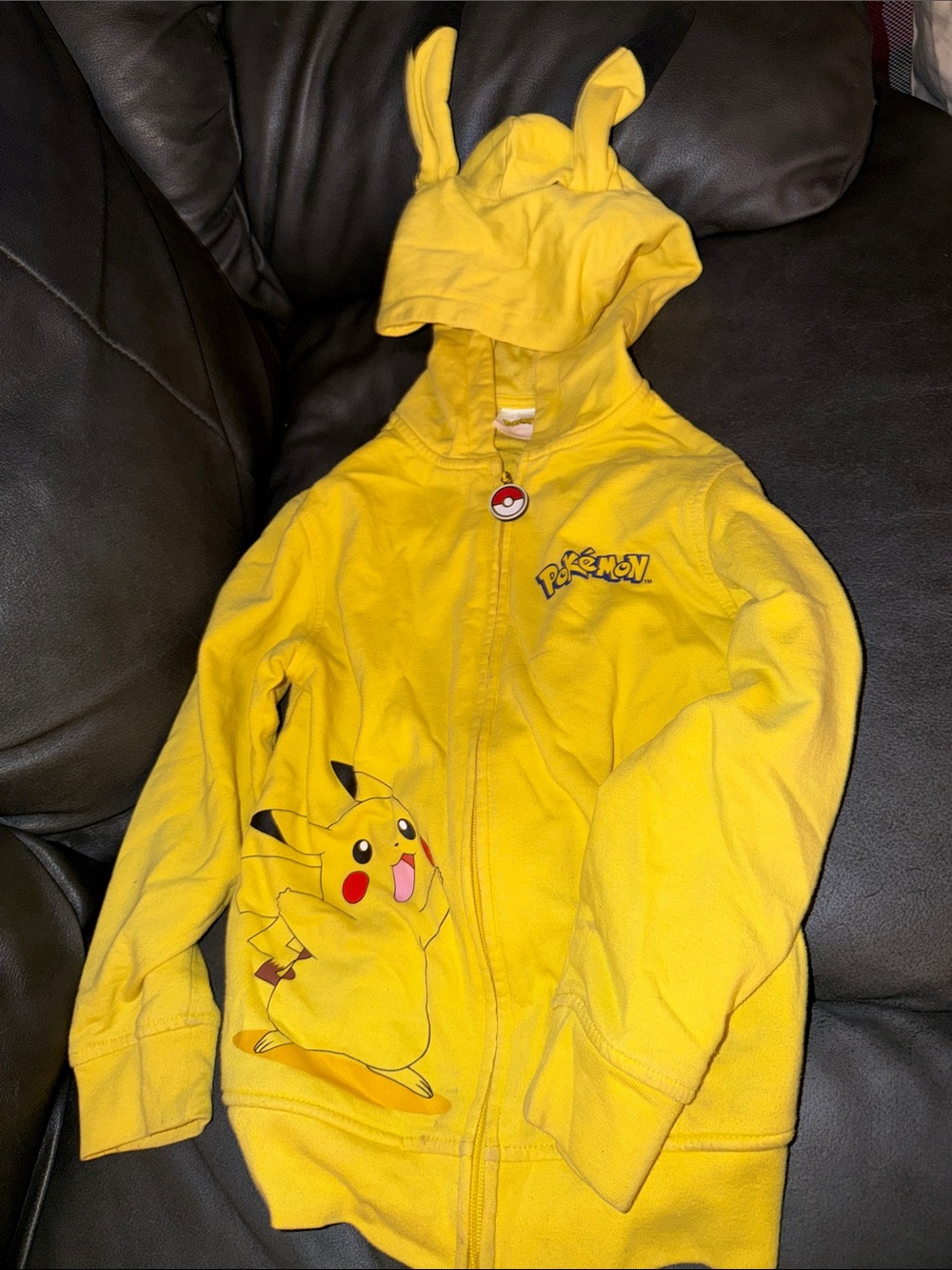 Pokémon youth small Pikachu Yellow Kids Zip-Up Hoodie